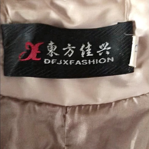 DFJXFASHION Shiny Tan SPIDER Fall/Winter Coat - Picture 8 of 8